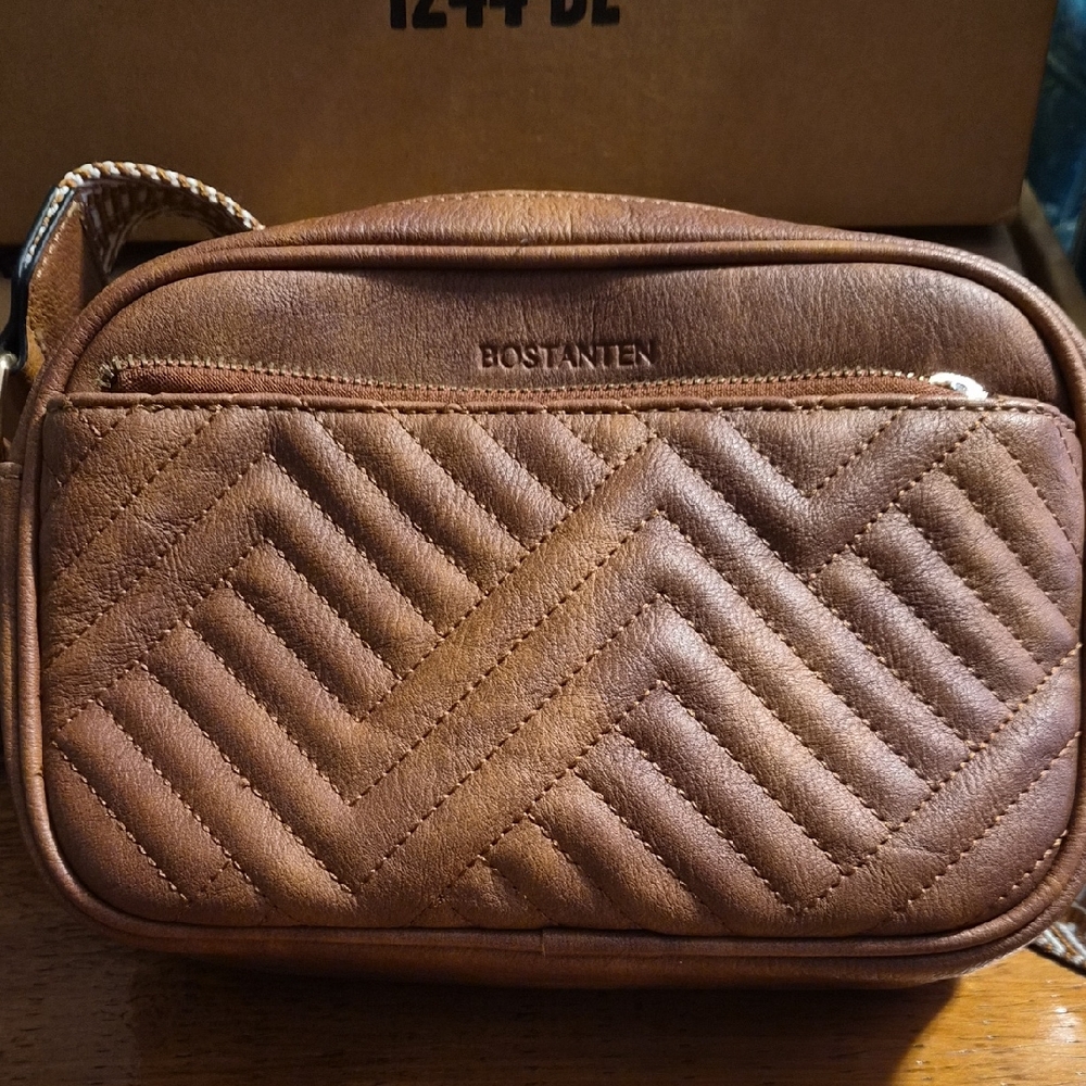 BOSTANTEN Brown Leather Crossbody Bag